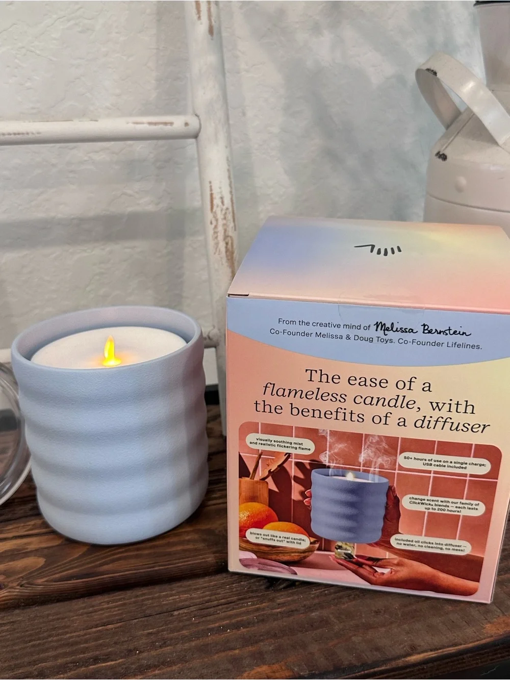 NIB Lifelines Flameless Candle Diffuser Bubble Periwinkle Very Vanilla